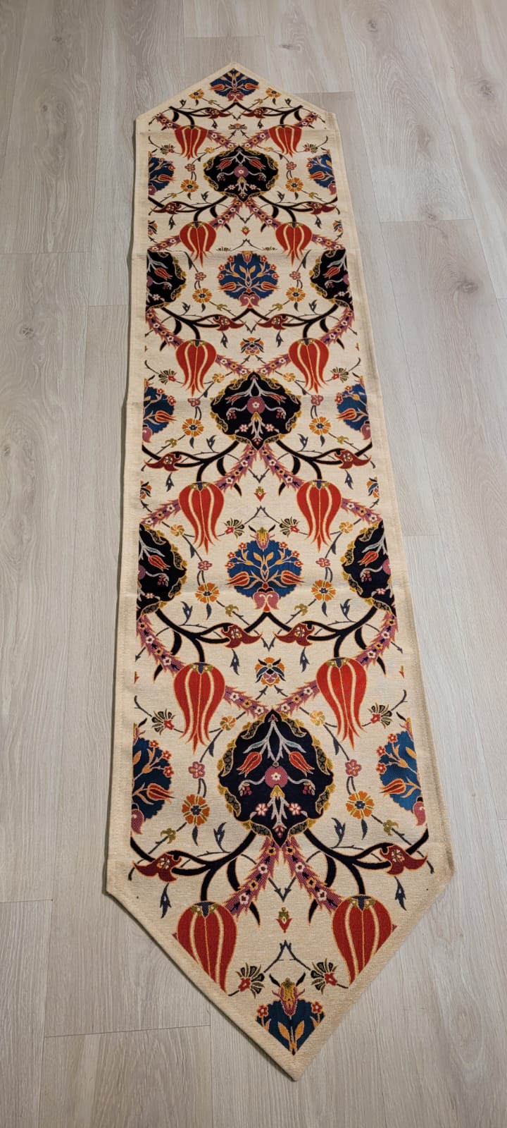 Table Runner